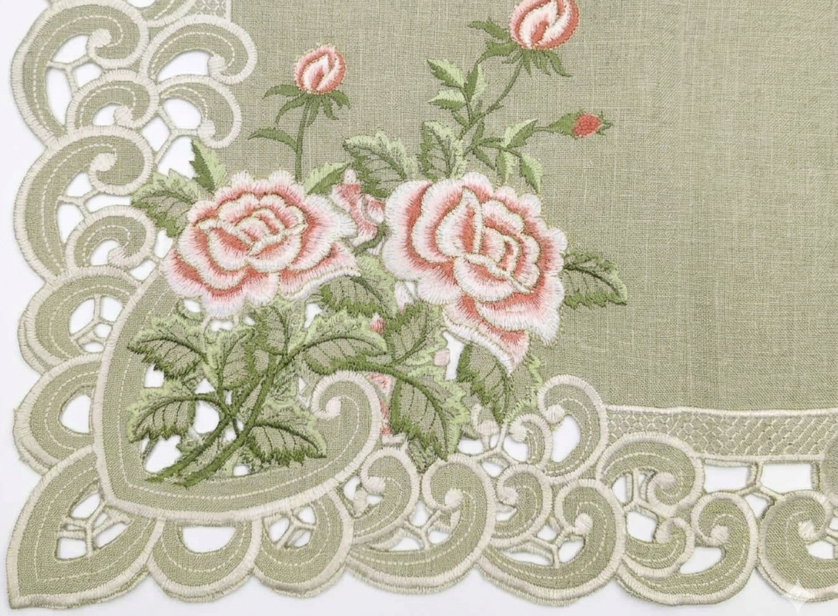 Laudlina_roosad_roosid_tikitud-Viknavel.ee Linen_tablecloth_pink_roses